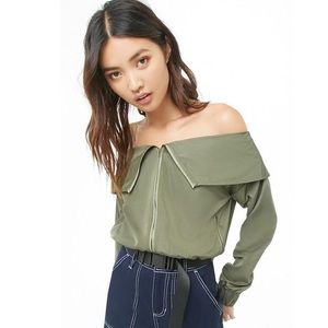 Off-the-Shoulder Cropped Windbreaker